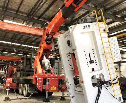 奉新县提升工作效率，选择优质折臂吊租赁服务